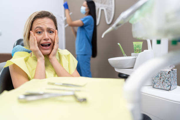 Best Emergency Tooth Extraction  in Dade City, FL